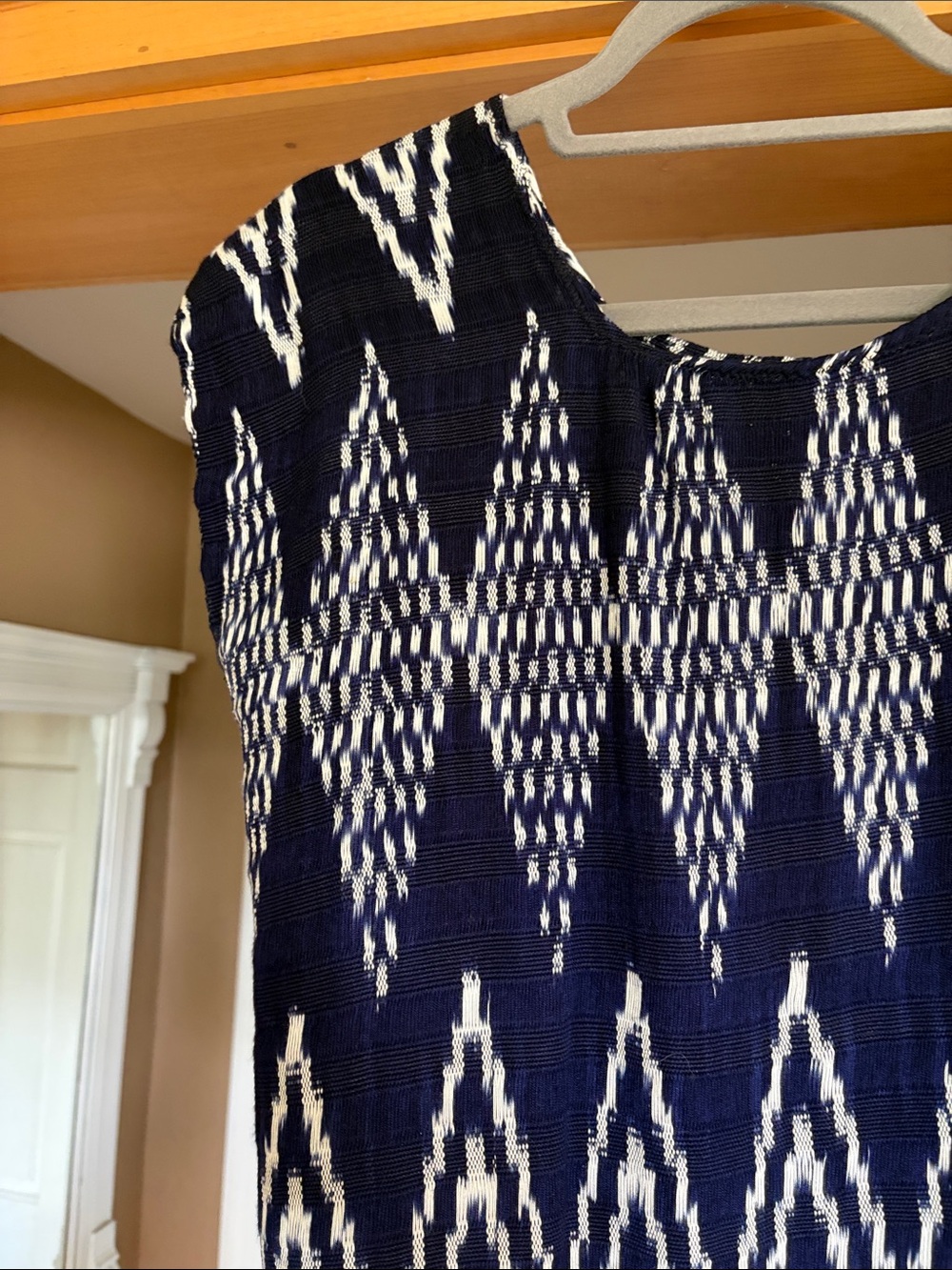 NWOT Vintage Inspired Women’s Zigzag Fringe Top